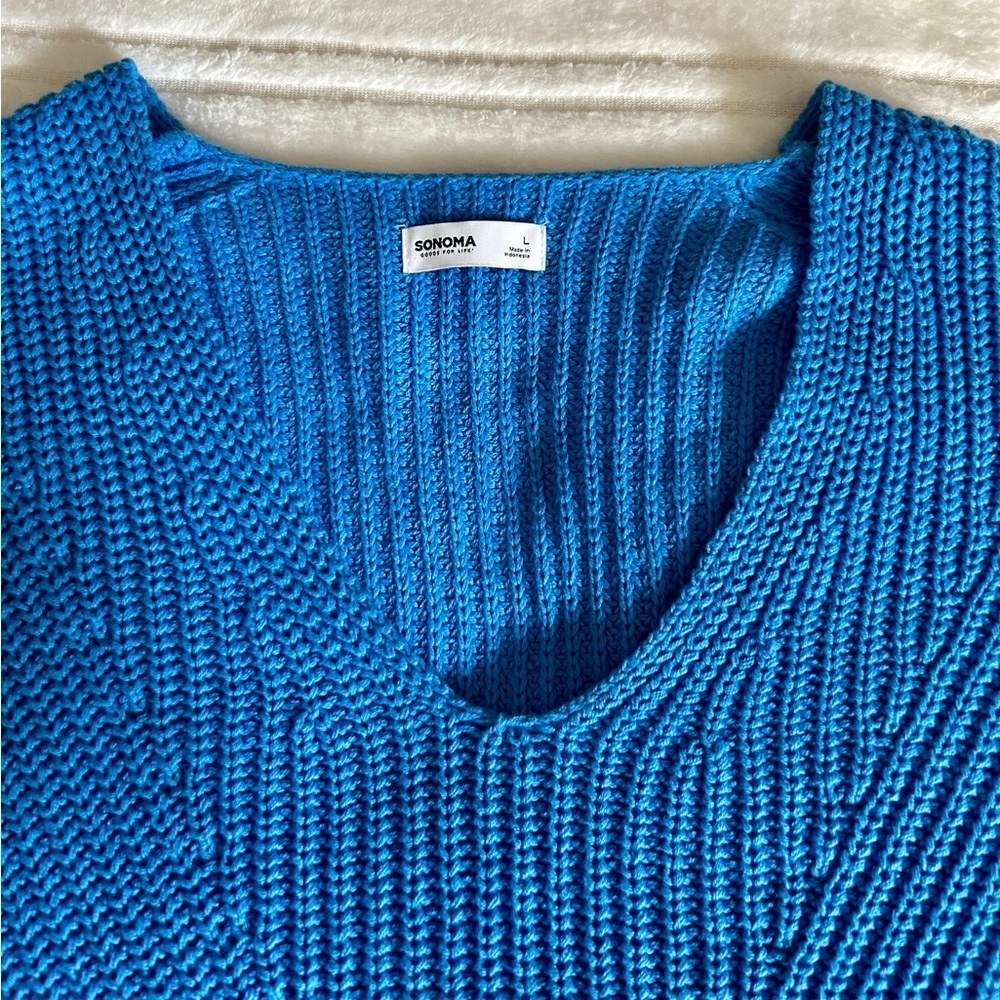 NWT Sonoma Vibrant Blue V-Neck Sweater Sz L​​​ - Picture 2 of 16